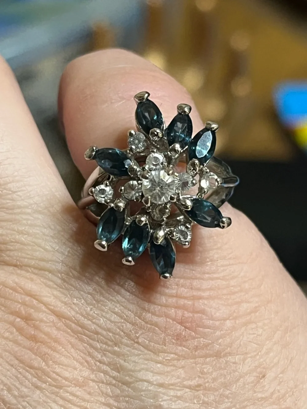 14K GE Vintage Cluster Cocktail Ring